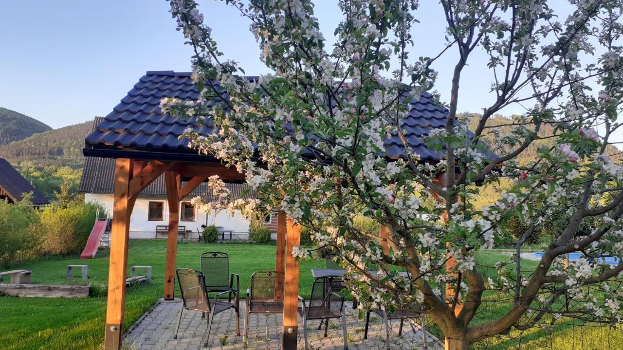 Apartman V Chaloupce Na Vrsku Bernsdorf 외부 사진