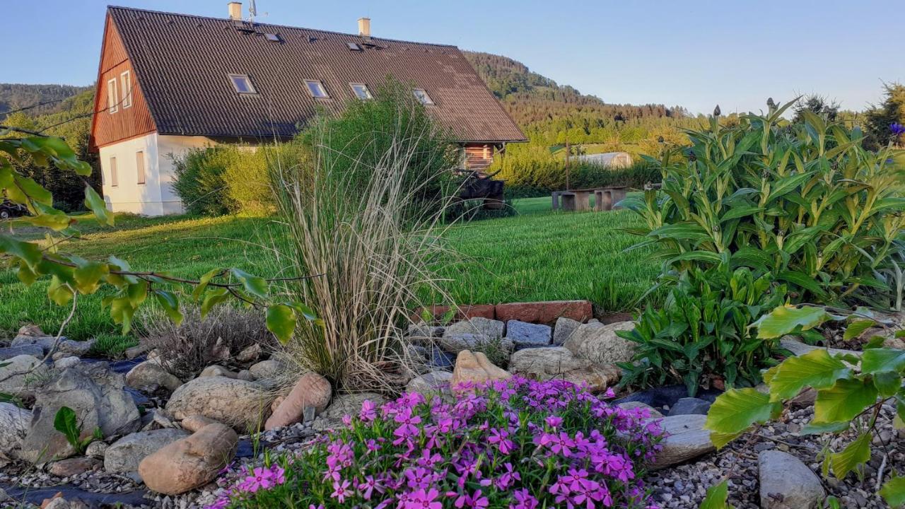 Apartman V Chaloupce Na Vrsku Bernsdorf 외부 사진